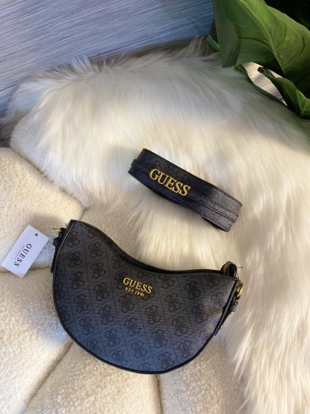 حقيبة GUESSمختومة قاعدة 25سم
