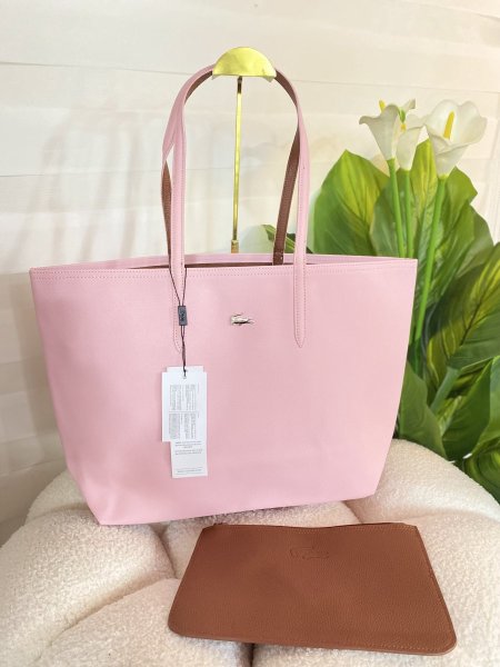 حقيبة لاكوست دبل فيس مختومة حجم كبير