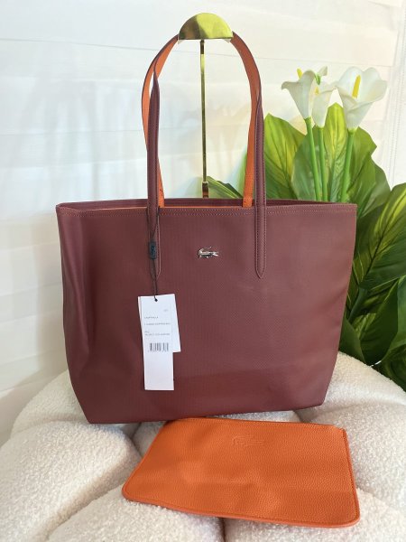 حقيبة لاكوست دبل فيس مختومة حجم كبير