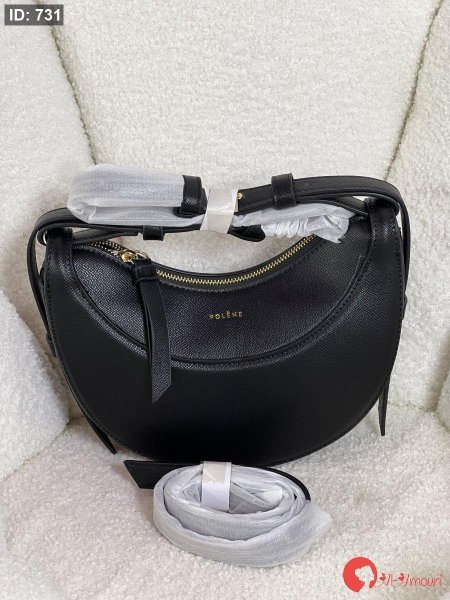 كروس بولين بلون الأسود جلد كافيار قاعدة 25 سم مختومه