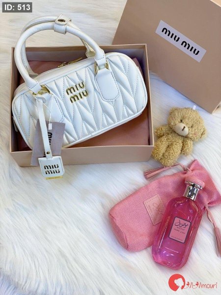 حقيبة ميو ميو قاعدة 22 سم لون أبيض مع علبة