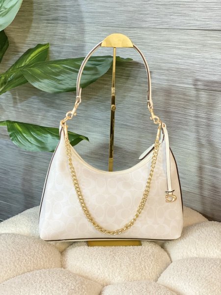 حقيبة كوتش مختومة مع حزام وعلبة ✨