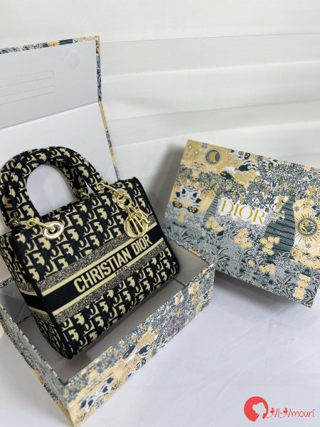 CHRlSTlAN DlOR 24 cm
