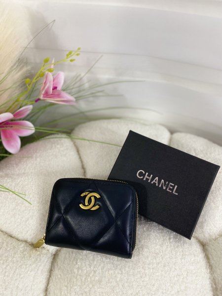 جزدان CHANEL