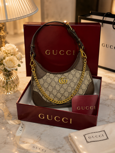 حقيبه GUCCI مختومه ماستر مع علبه كوليتي عاليه