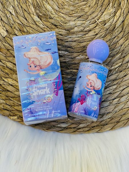 عطر أطفال بناتي