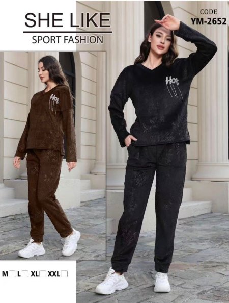 بيجامة مخمل بلوزة