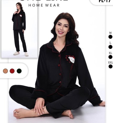 بيجامة بزرار صبايا