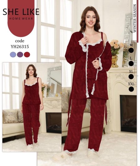 بيجامة 3 قطع شباح