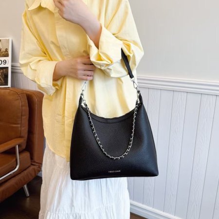 شنطة عملي حجم كبير شيك 💕